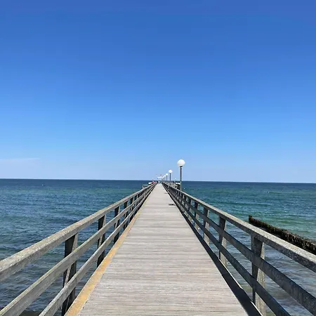 Waldstraße 49, Neu! Riviera 35